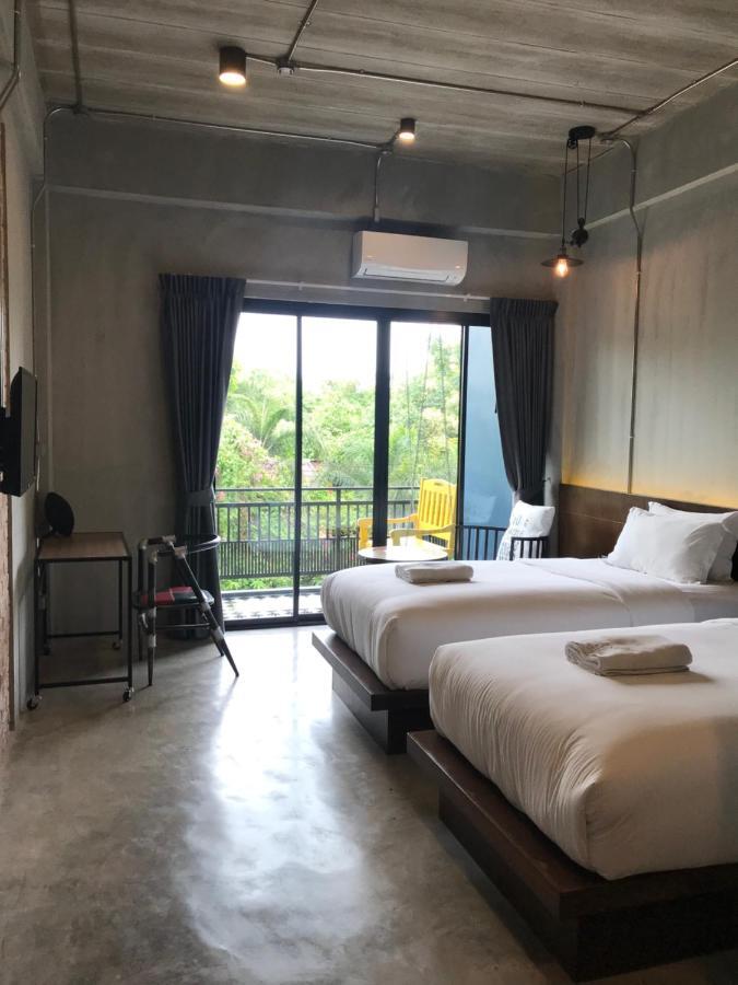 Mosstel Hotel Phitsanulok Buitenkant foto