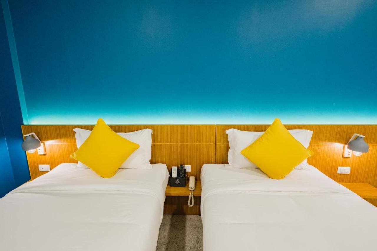 Mosstel Hotel Phitsanulok Buitenkant foto